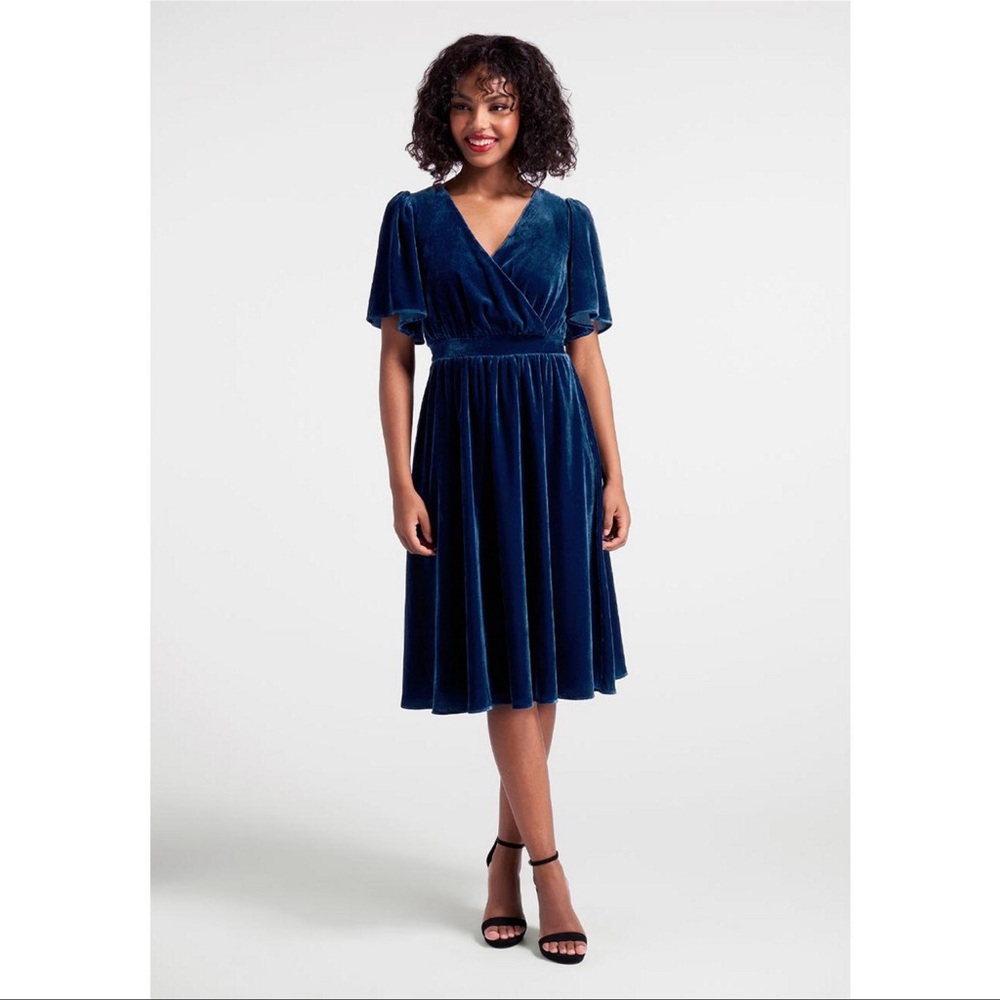 ModCloth Moves Like a Dance Midi Dress 3X Blue Velvet Wrap Style